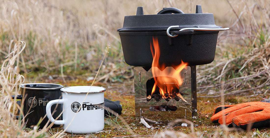 Petromax Dutch Ovens With Flat Bottom Surface (Various Size)